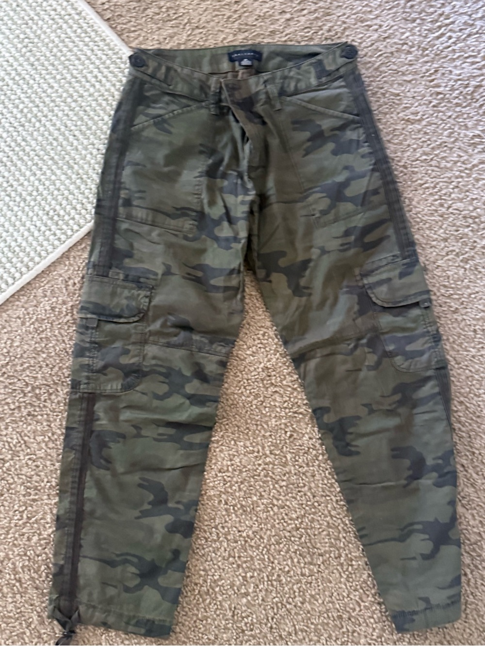 Sanctuary Olive Green Camo Utility Pants
